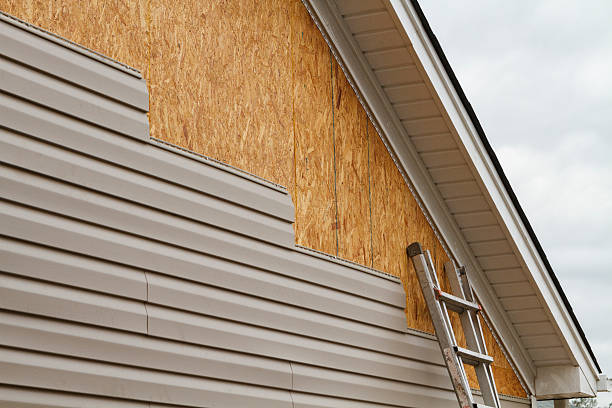 24/7 Emergency Storm Damage Siding Repair experts in Irving, TX